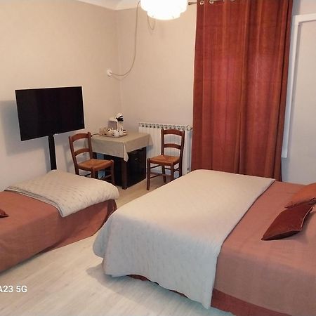 Le 18 By Benson Hotel Bollène Kültér fotó